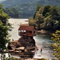 БАИНА БАЩА, река ДРИНА, национален парк ТАРА и ДЪРВЕН ГРАД — снимка 2